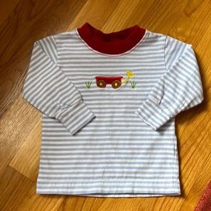 EUC Little English long sleeve shirt with wagon.